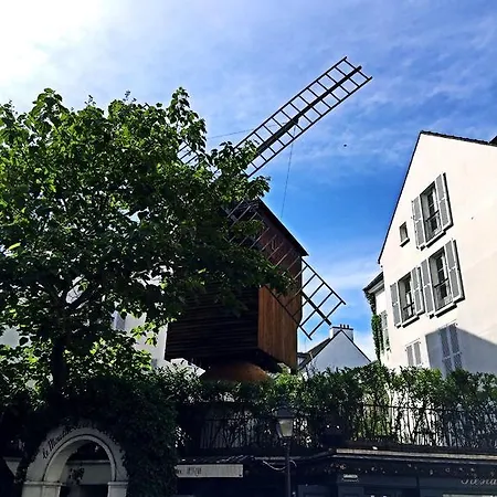 Apartment Studios - Utrillo Paris